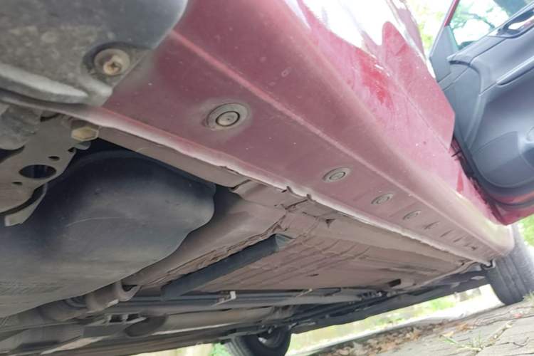 Used Nissan Tiida 2020 1.6L CVT Cool Edition Right Side Sill