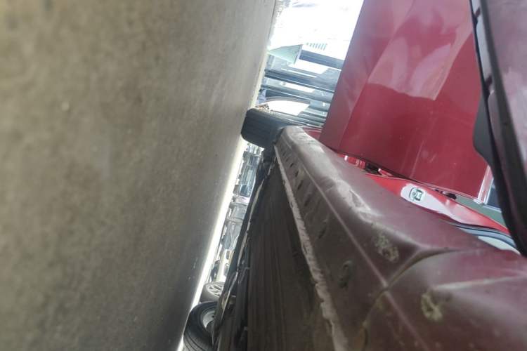Used Nissan Tiida 2020 1.6L CVT Smart Drive Edition Right Side Sill