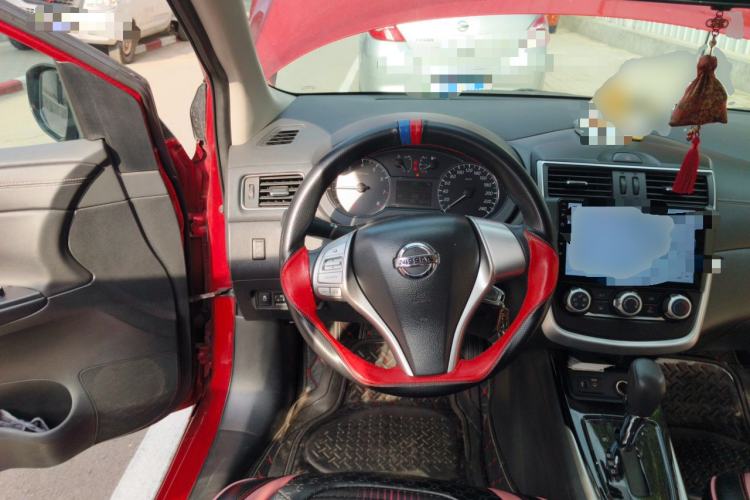 Used Nissan Tiida 2020 1.6L CVT Cool Edition Steering Wheel