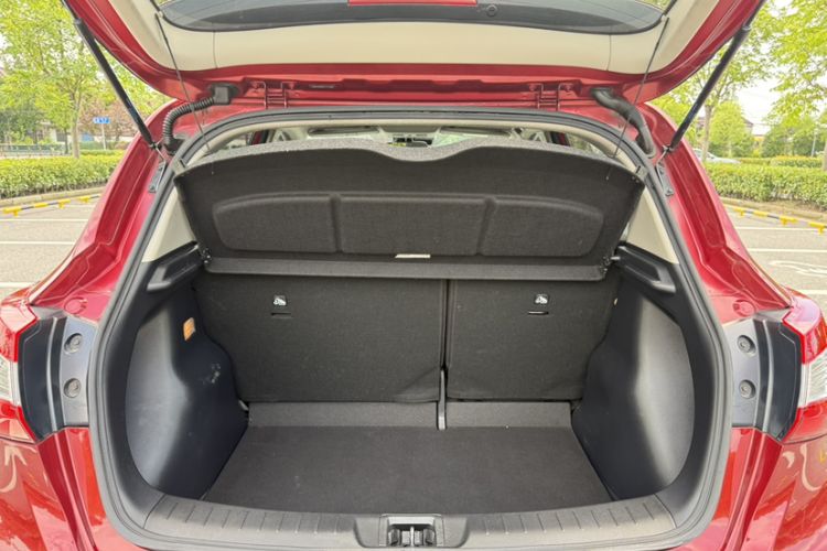 Used Nissan Tiida 2020 1.6L CVT Smart Drive Edition Trunk