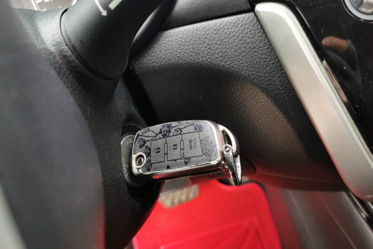 Used Nissan Tiida 2020 1.6L CVT Cool Edition Vehicle Key
