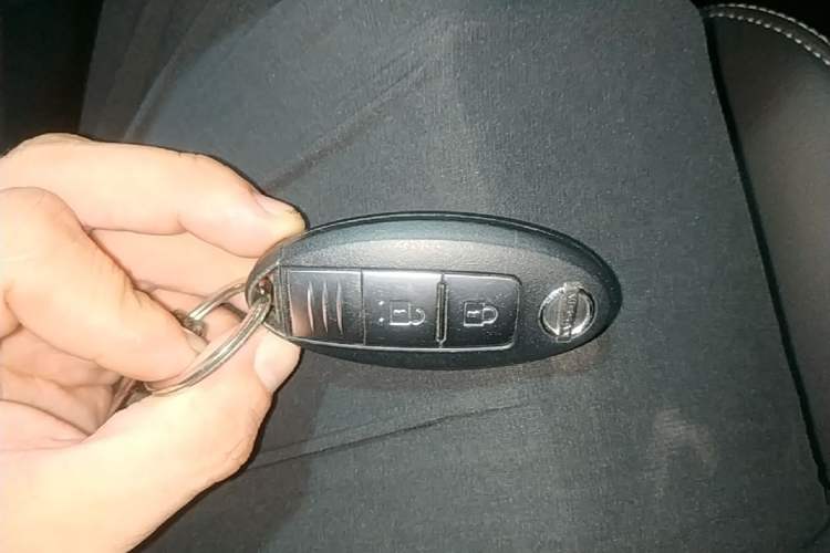 Used Nissan Tiida 2020 1.6L CVT Smart Drive Edition Vehicle Key