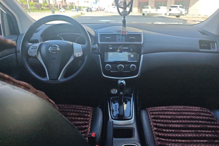 Used Nissan Tiida 2020 1.6L CVT Smart Drive Edition Center Console