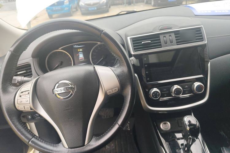 Used Nissan Tiida 2020 1.6L CVT Smart Drive Edition Center Console