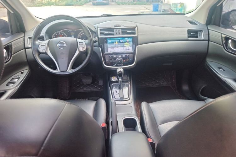 Used Nissan Tiida 2020 1.6L CVT ZhiZun Edition Center Console