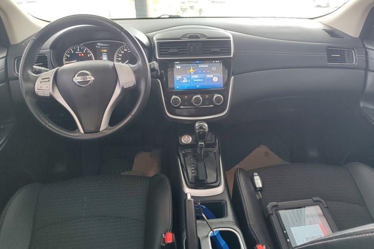 Used Nissan Tiida 2020 1.6L CVT Smart Drive Edition Center Console