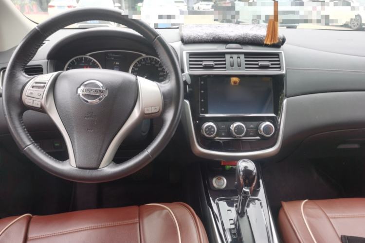Used Nissan Tiida 2020 1.6L CVT Smart Drive Edition Center Console