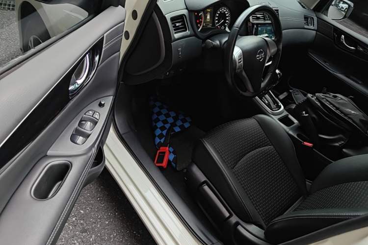 Used Nissan Tiida 2020 1.6L CVT Smart Drive Edition Driver Seat