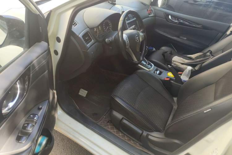 Used Nissan Tiida 2020 1.6L CVT Smart Enjoyment Edition Driver Seat