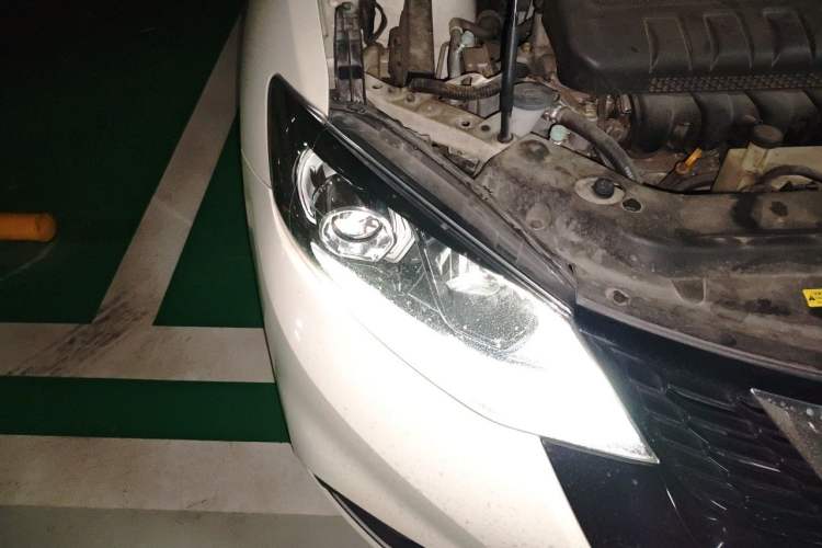 Used Nissan Tiida 2020 1.6L CVT Smart Drive Edition Engine Bay Right