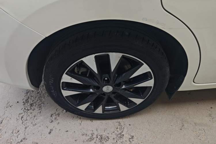 Used Nissan Tiida 2020 1.6L CVT ZhiZun Edition Exterior 5