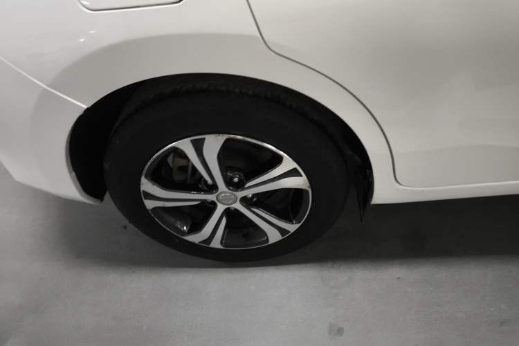 Used Nissan Tiida 2020 1.6L CVT Smart Drive Edition Exterior 5
