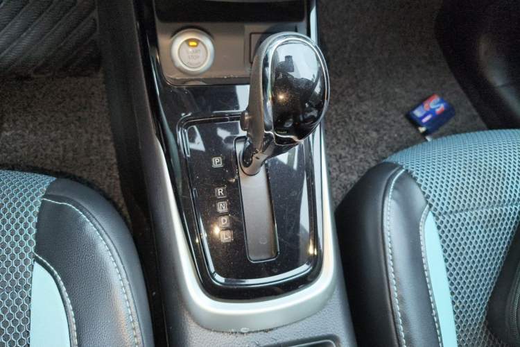 Used Nissan Tiida 2020 1.6L CVT Smart Drive Edition Gear Lever