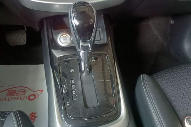 Used Nissan Tiida 2020 1.6L CVT Smart Drive Edition Gear Lever