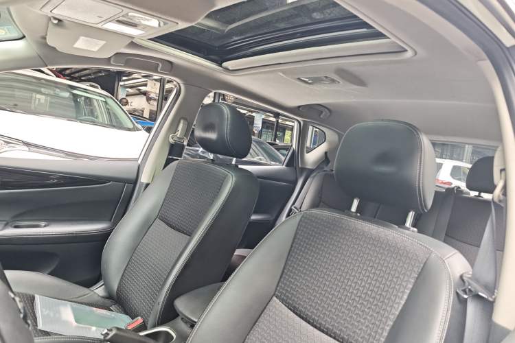 Used Nissan Tiida 2020 1.6L CVT Smart Drive Edition Headliner