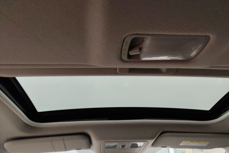 Used Nissan Tiida 2020 1.6L CVT Cool Edition Headliner