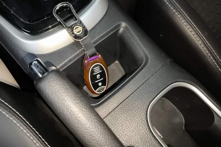 Used Nissan Tiida 2020 1.6L CVT Smart Drive Edition Interior 1