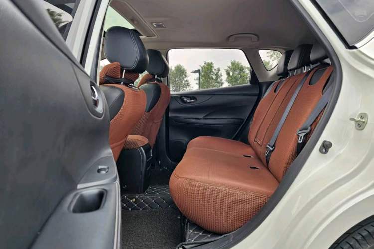 Used Nissan Tiida 2020 1.6L CVT Smart Drive Edition Interior 3