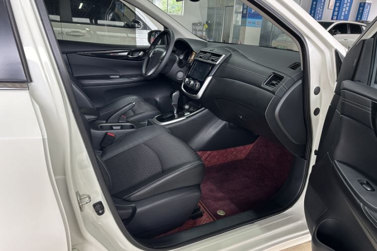 Used Nissan Tiida 2020 1.6L CVT Smart Drive Edition Interior 4