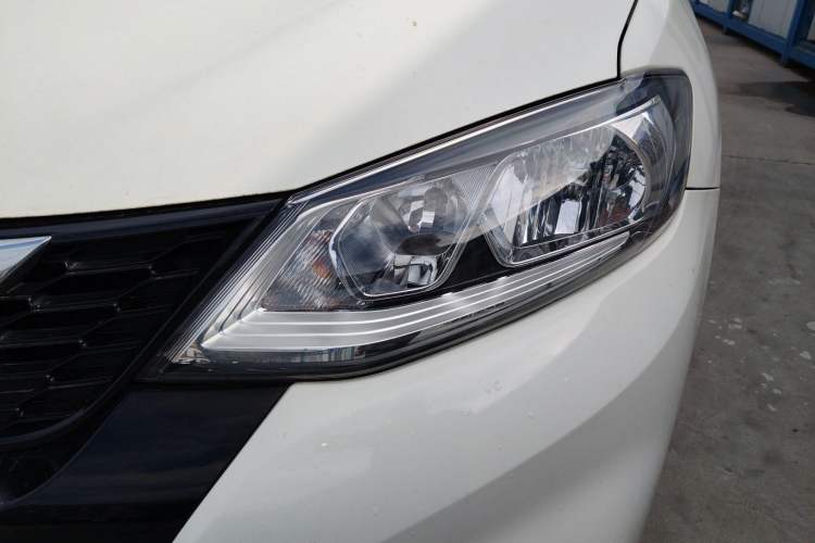 Used Nissan Tiida 2020 1.6L CVT Smart Drive Edition Left Front Headlight
