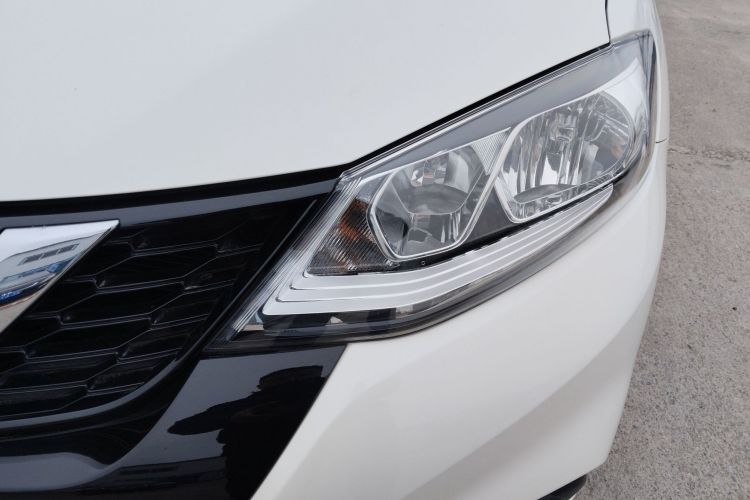 Used Nissan Tiida 2020 1.6L CVT Cool Edition Left Front Headlight