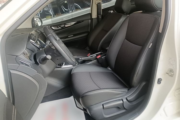 Used Nissan Tiida 2020 1.6L CVT Smart Drive Edition Left Front Seat