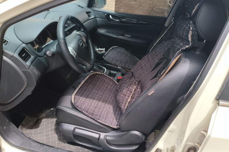 Used Nissan Tiida 2020 1.6L CVT Smart Drive Edition Left Front Seat
