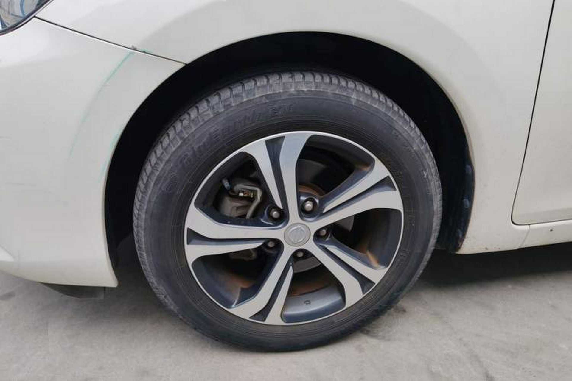 Used Nissan Tiida 2020 1.6L CVT Smart Drive Edition Left Front Wheel Hub