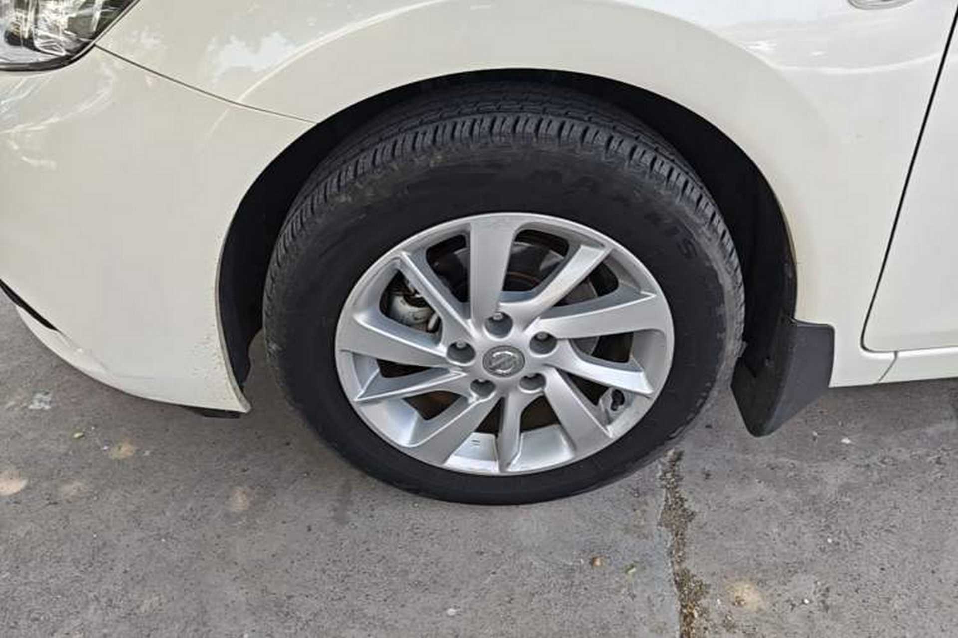 Used Nissan Tiida 2020 1.6L CVT Cool Edition Left Front Wheel Hub