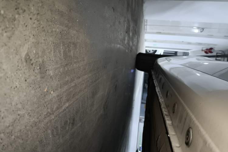 Used Nissan Tiida 2020 1.6L CVT Smart Drive Edition Left Side Sill
