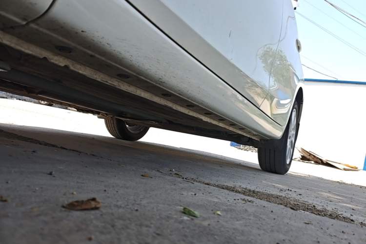 Used Nissan Tiida 2020 1.6L CVT Cool Edition Left Side Sill