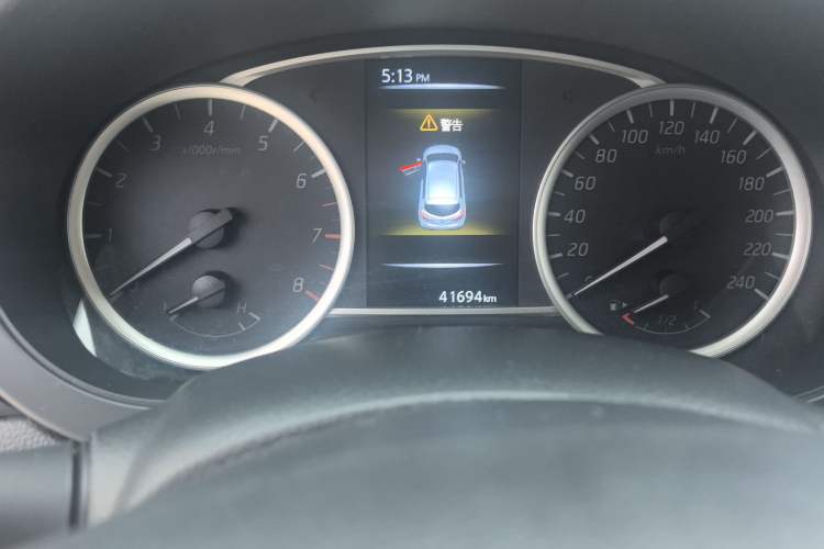 Used Nissan Tiida 2020 1.6L CVT Smart Drive Edition Odometer Close Up
