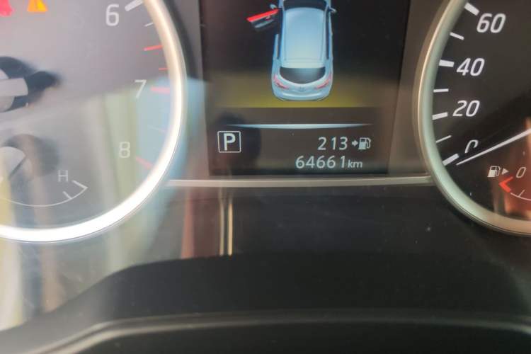 Used Nissan Tiida 2020 1.6L CVT Smart Drive Edition Odometer Close Up