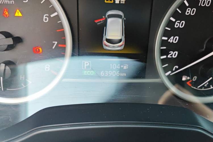 Used Nissan Tiida 2020 1.6L CVT Smart Enjoyment Edition Odometer Close Up