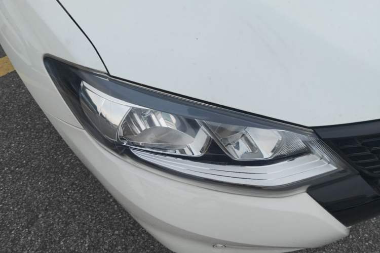 Used Nissan Tiida 2020 1.6L CVT Smart Drive Edition Right Front Headlight