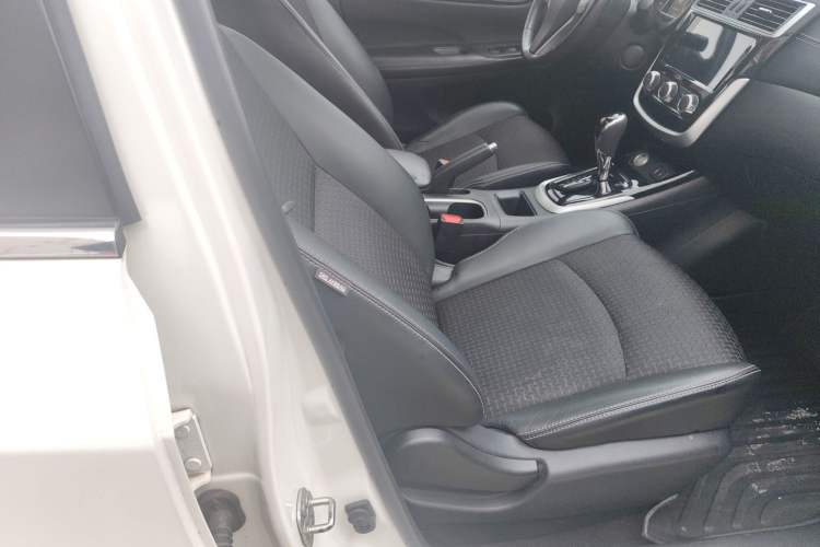 Used Nissan Tiida 2020 1.6L CVT Smart Drive Edition Right Front Seat