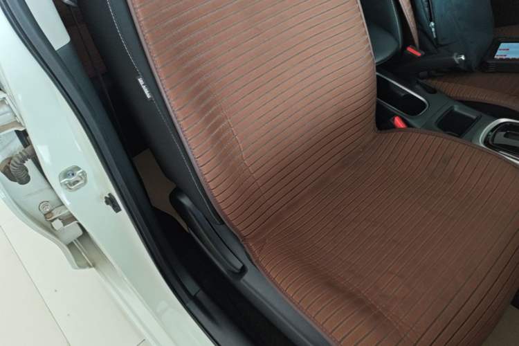 Used Nissan Tiida 2020 1.6L CVT Cool Edition Right Front Seat