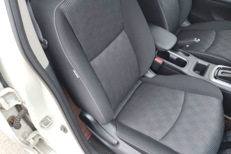 Used Nissan Tiida 2020 1.6L CVT Cool Edition Right Front Seat