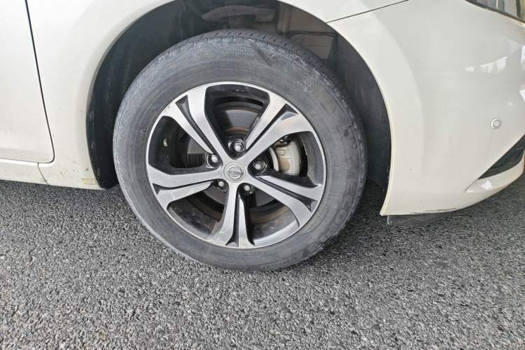 Used Nissan Tiida 2020 1.6L CVT Smart Drive Edition Right Front Wheel Hub