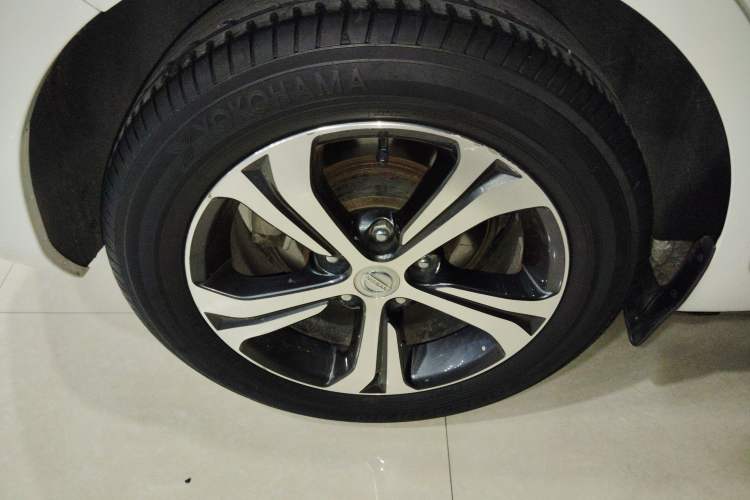 Used Nissan Tiida 2020 1.6L CVT Smart Drive Edition Right Rear Wheel Hub