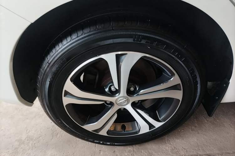 Used Nissan Tiida 2020 1.6L CVT Smart Drive Edition Right Rear Wheel Hub