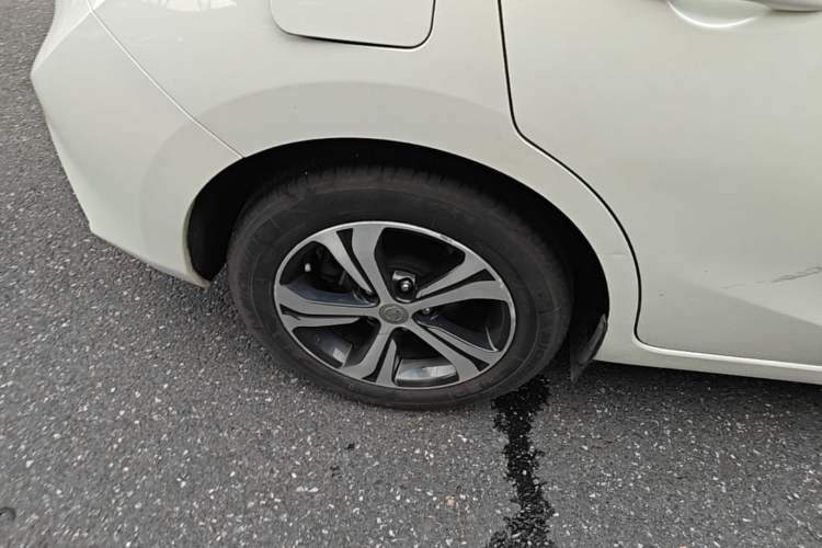 Used Nissan Tiida 2020 1.6L CVT Smart Drive Edition Right Rear Wheel Hub