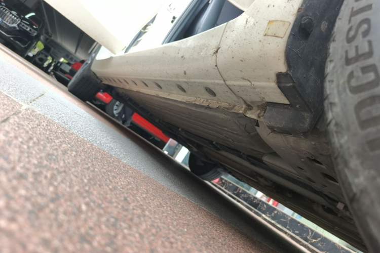 Used Nissan Tiida 2020 1.6L CVT Smart Drive Edition Right Side Sill