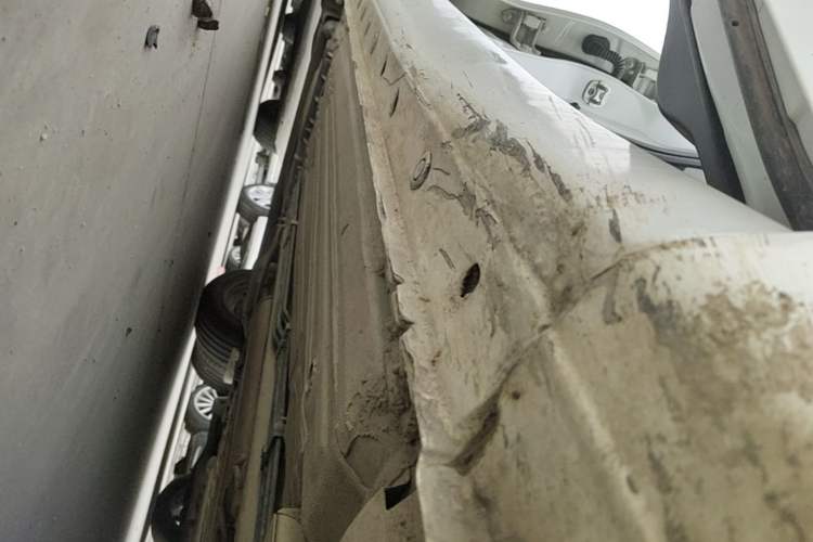 Used Nissan Tiida 2020 1.6L CVT Cool Edition Right Side Sill