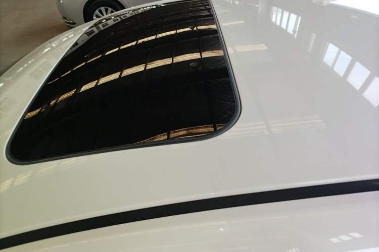 Used Nissan Tiida 2020 1.6L CVT Smart Drive Edition Roof