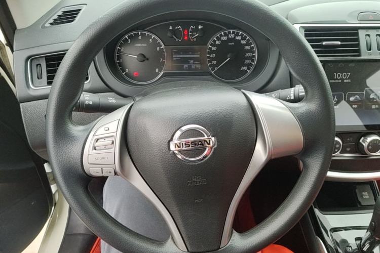 Used Nissan Tiida 2020 1.6L CVT Cool Edition Steering Wheel
