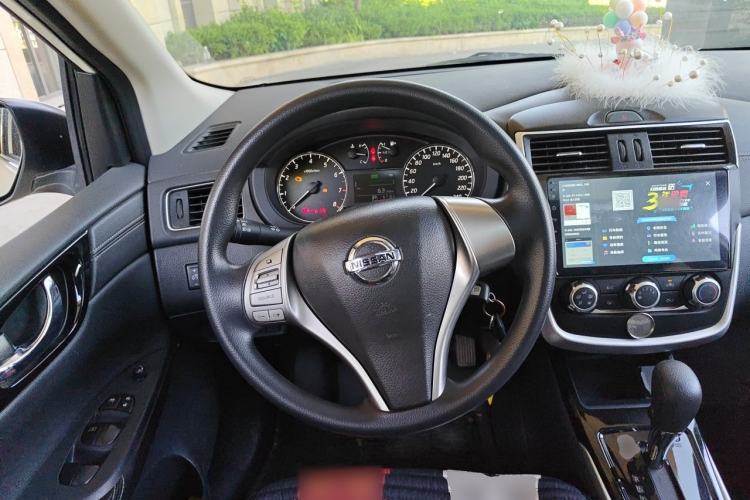 Used Nissan Tiida 2020 1.6L CVT Cool Edition Steering Wheel