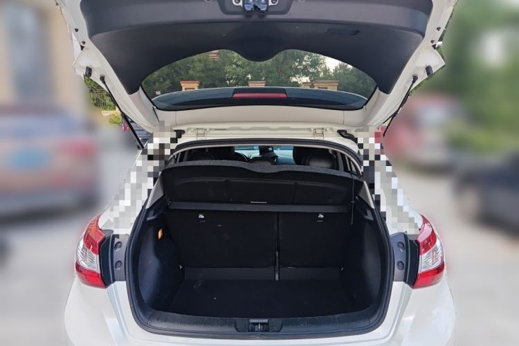 Used Nissan Tiida 2020 1.6L CVT Smart Enjoyment Edition Trunk