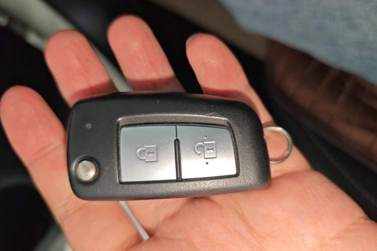 Used Nissan Tiida 2020 1.6L CVT Cool Edition Vehicle Key
