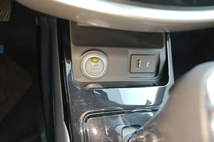 Used Nissan Tiida 2020 1.6L CVT Smart Drive Edition Vehicle Key